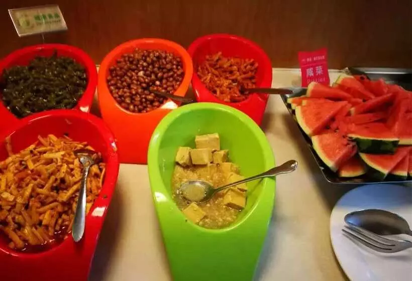 Fotos del hotel Ibis Chengdu Yongfeng:  5