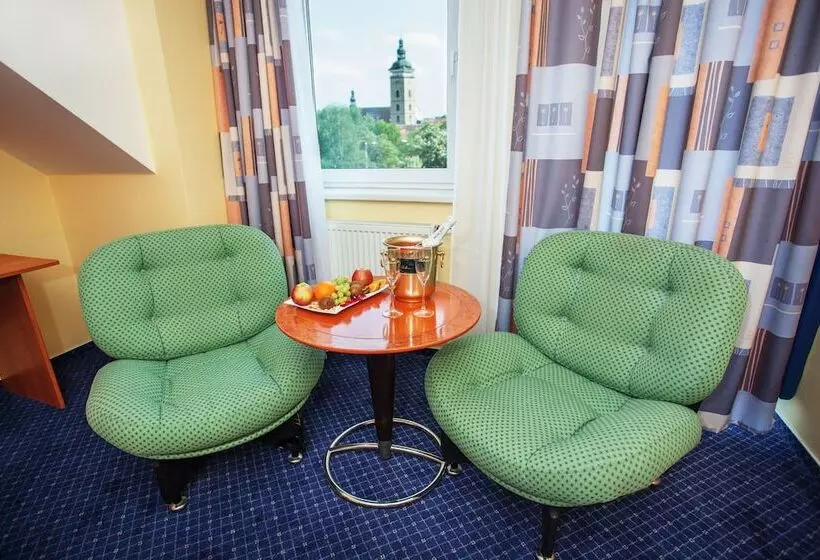 Fotos del hotel Savoy:  24