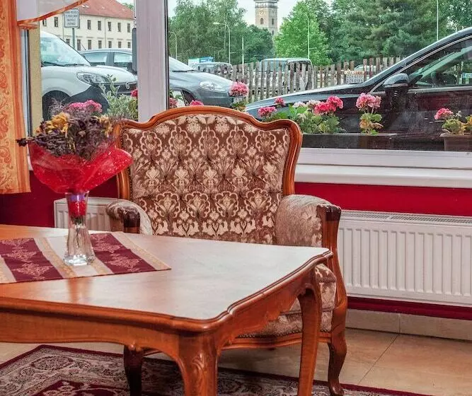 Fotos del hotel Savoy:  12