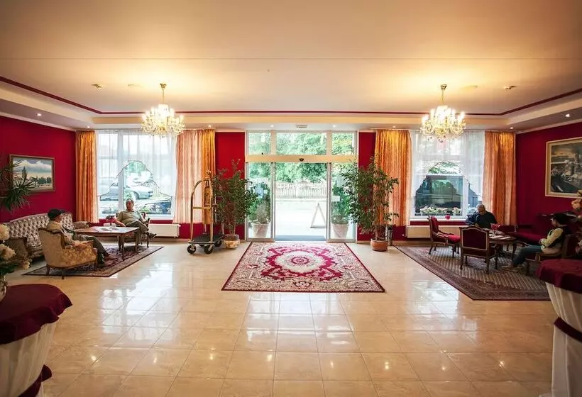 Fotos del hotel Savoy:  7