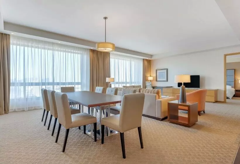 Fotos del hotel Swissotel Al Ghurair:  9