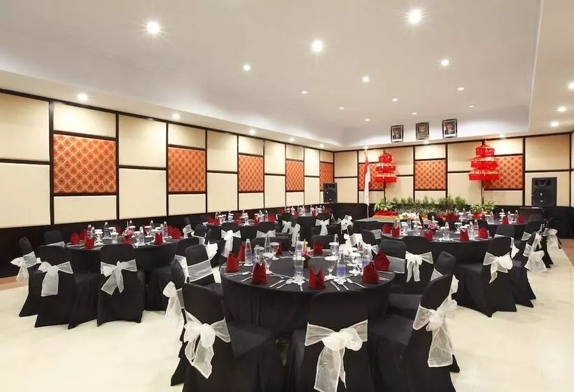 Fotos del hotel Adhi Jaya:  7