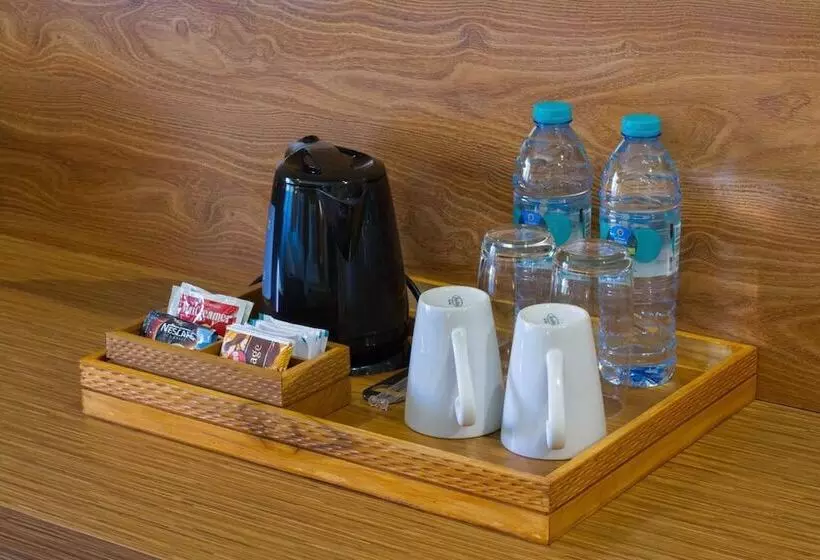 Fotos del hotel Adhi Jaya:  4