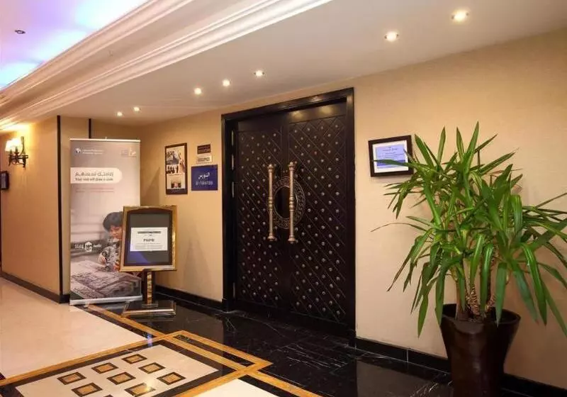 Fotos del hotel Golden Tulip  Al Jubail:  3