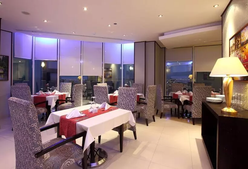 Fotos del hotel Golden Tulip  Al Jubail:  12