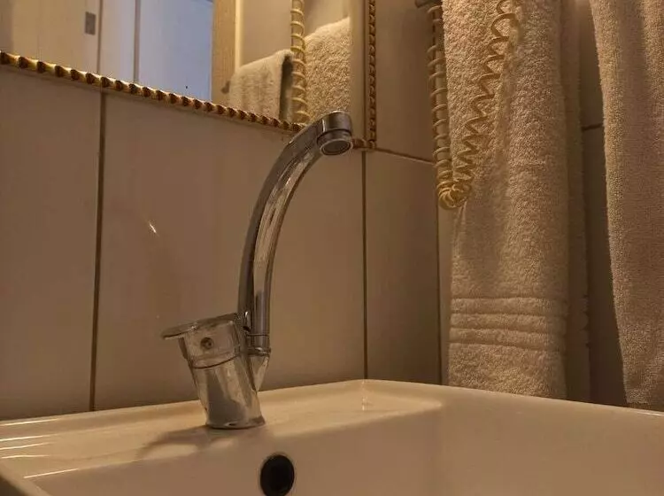 Fotos del hotel Atalla:  18