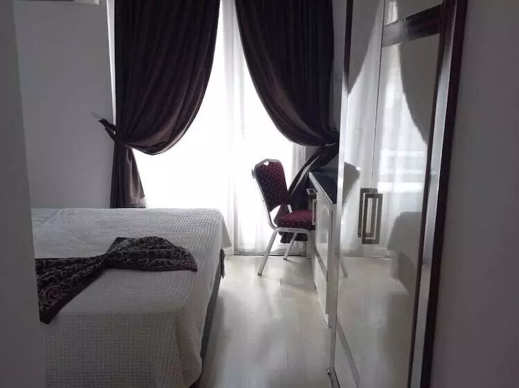 Fotos del hotel Atalla:  11