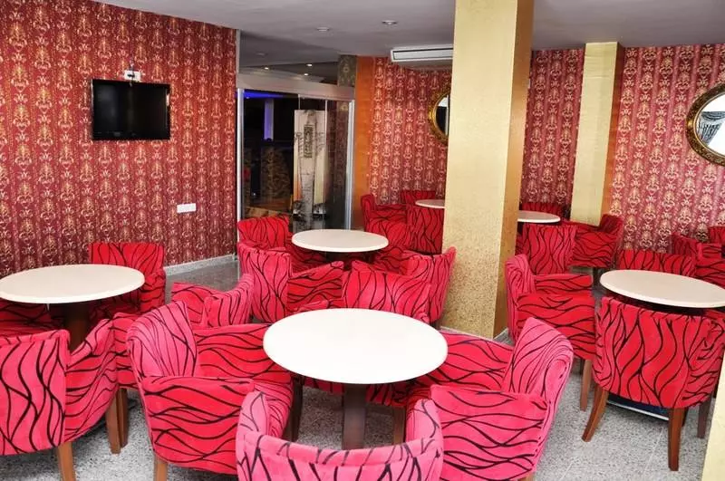 Fotos del hotel Atalla:  23