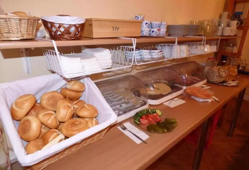 Fotos del hotel Pension Bernstein Am Kurfürstendamm:  23