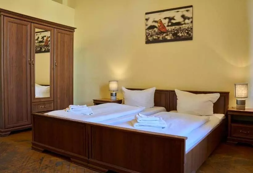 Fotos del hotel Pension Bernstein Am Kurfürstendamm:  8