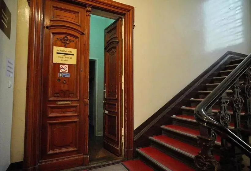 Fotos del hotel Pension Bernstein Am Kurfürstendamm:  18