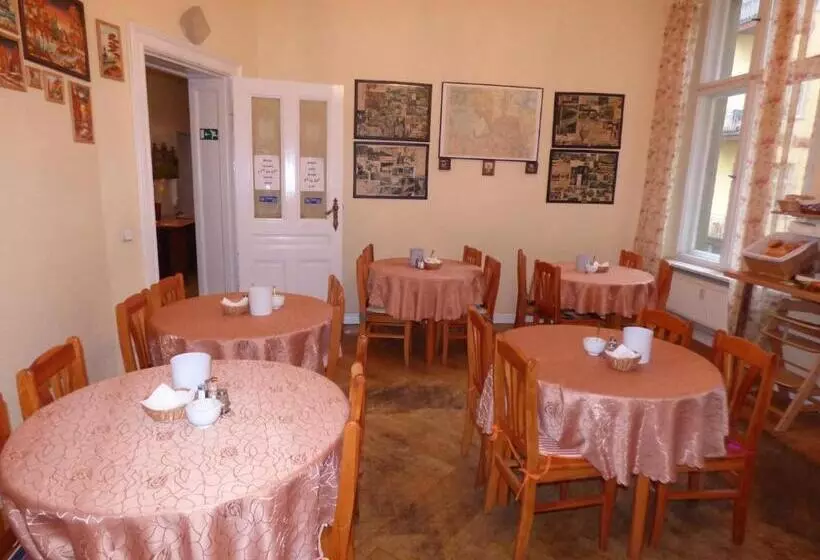 Fotos del hotel Pension Bernstein Am Kurfürstendamm:  3