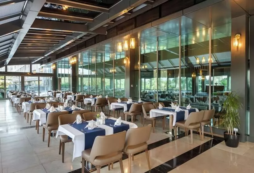 Fotos del hotel Miracle Istanbul Asia Airport  & Spa:  4