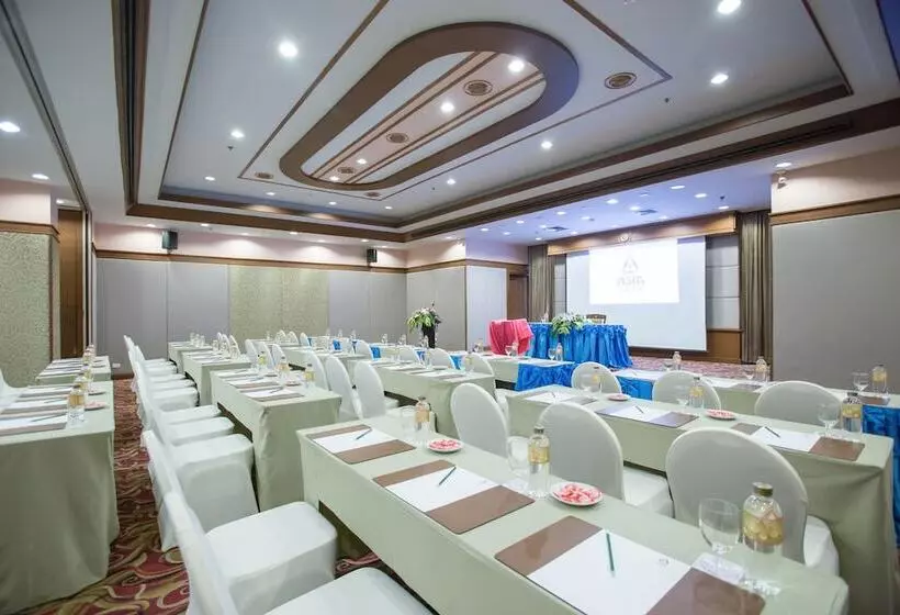 Fotos del hotel Asia Chaam:  6