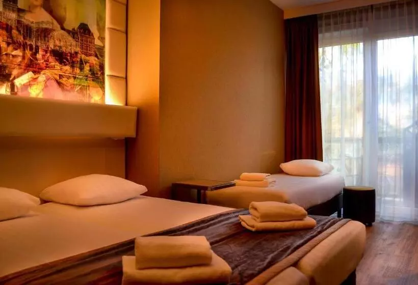 Fotos del hotel Mosaic City Centre:  6