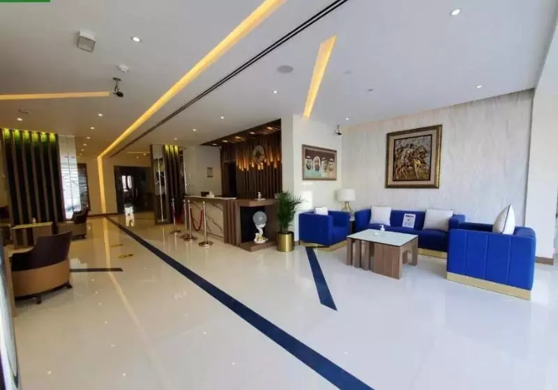 Fotos del hotel Skylark Apartments:  2