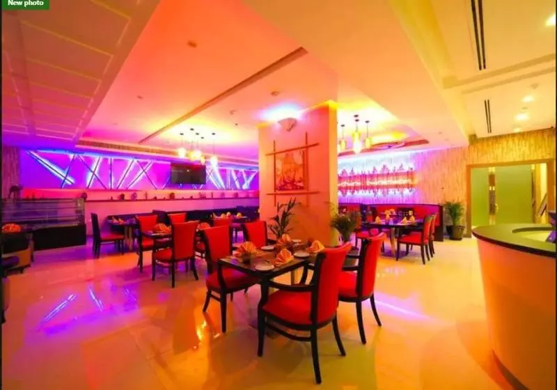 Fotos del hotel Skylark Apartments:  7