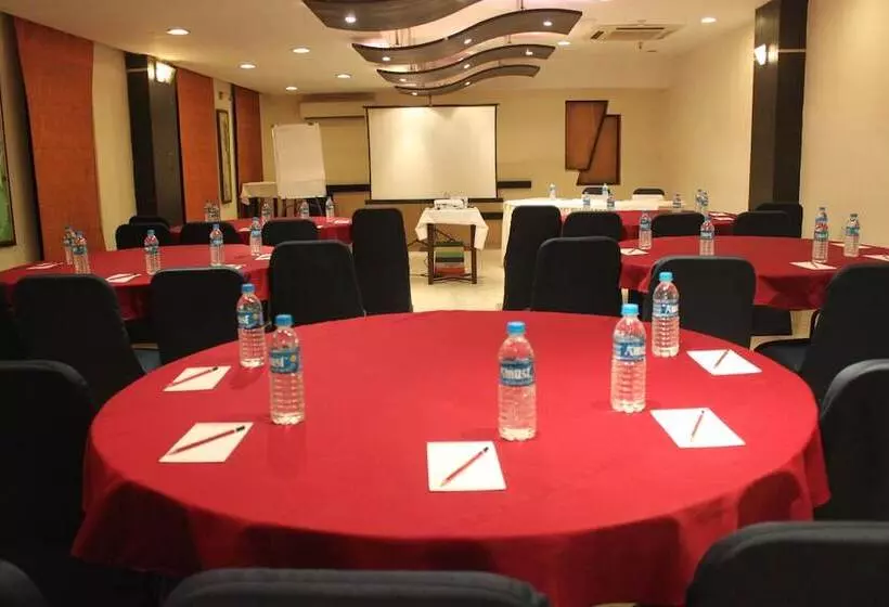 Fotos del hotel The Lindsay:  11