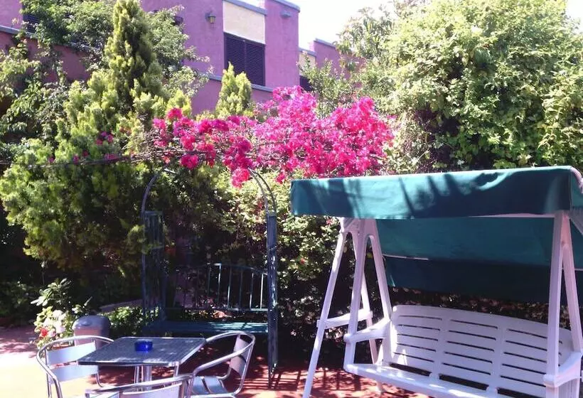 Fotos del hotel Abbaruja:  3