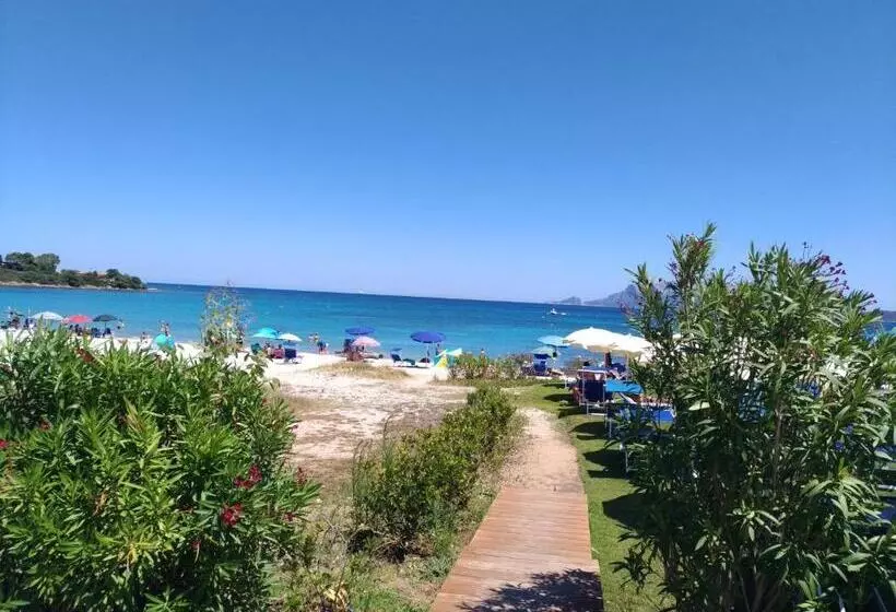 Fotos del hotel Abbaruja:  6