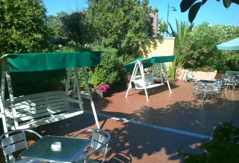 Fotos del hotel Abbaruja:  15