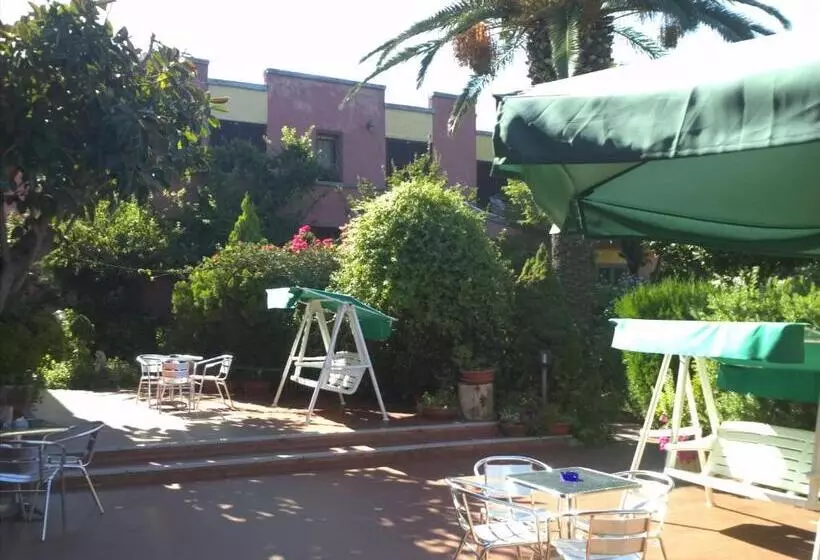 Fotos del hotel Abbaruja:  12