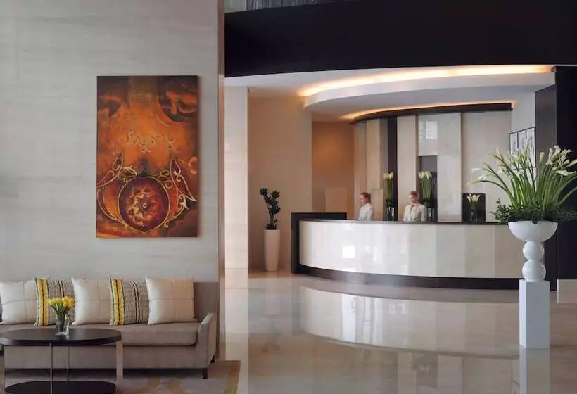 Fotos del hotel Movenpick  Jumeirah Lakes Towers:  2