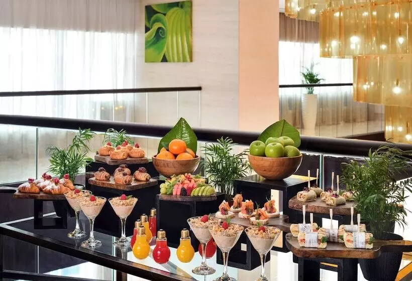 Fotos del hotel Movenpick  Jumeirah Lakes Towers:  7