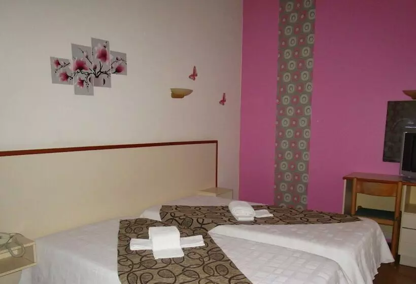 Fotos del hotel Pimenta Residencial:  20