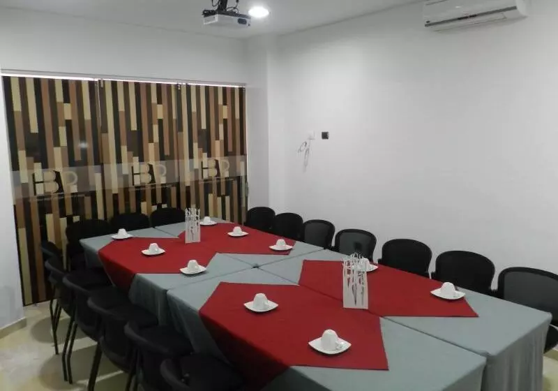 Fotos del hotel Bolivariana Plaza:  15