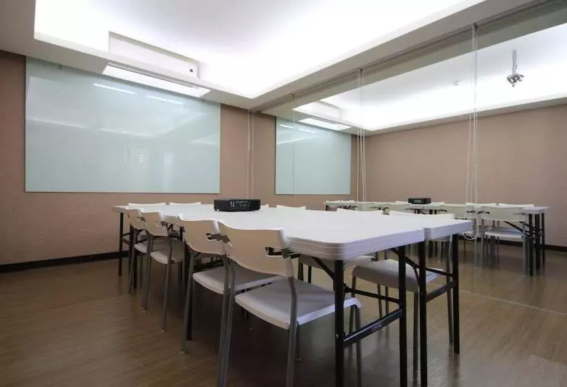 Fotos del hotel G7 Taipei:  5