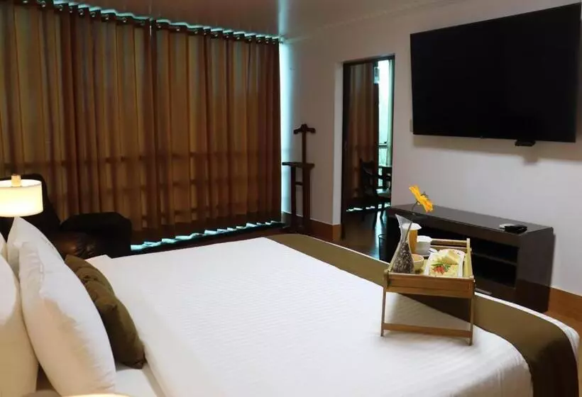 Fotos del hotel Inkari Suites:  17