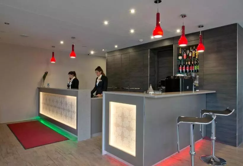 Fotos del hotel Vier Jahreszeiten Berlin City:  4