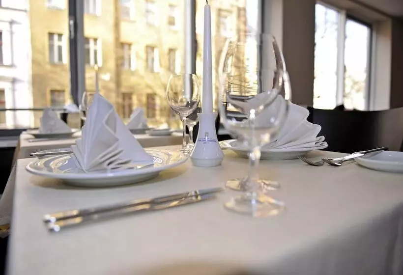 Fotos del hotel Vier Jahreszeiten Berlin City:  3
