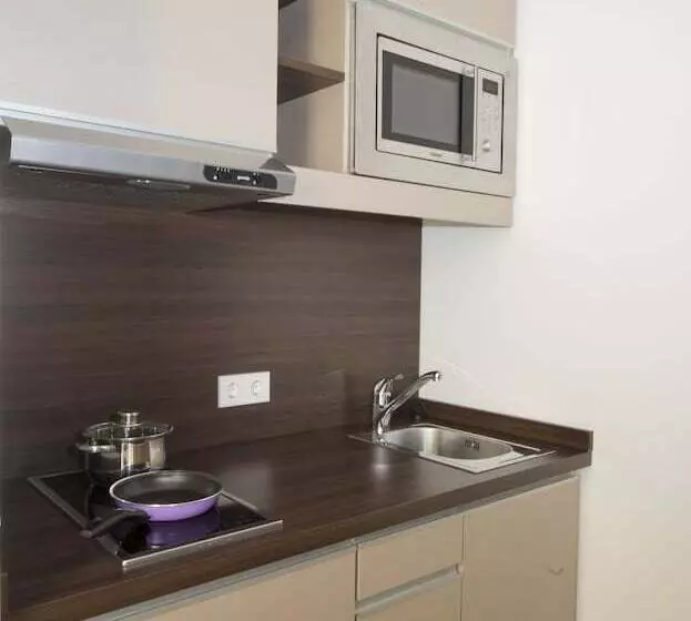 Fotos del hotel Vier Jahreszeiten Berlin City:  5