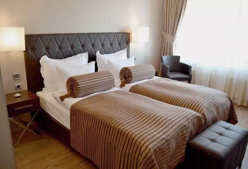 Fotos del hotel Vier Jahreszeiten Berlin City:  12