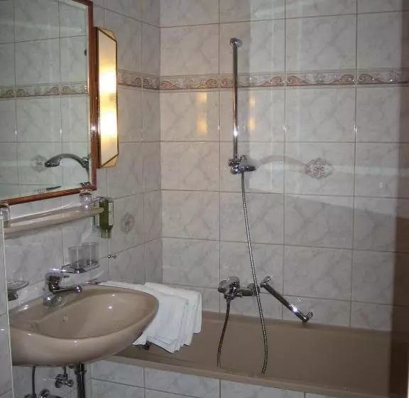 Fotos del hotel Völserhof:  8