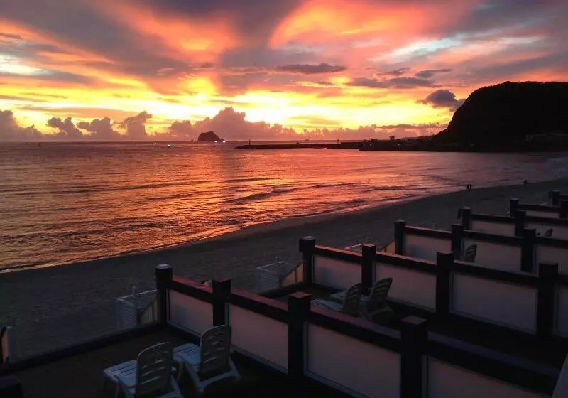 Fotos del hotel White House Beach Hotspring Resort:  9