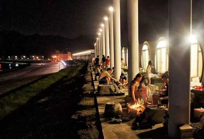 Fotos del hotel White House Beach Hotspring Resort:  4