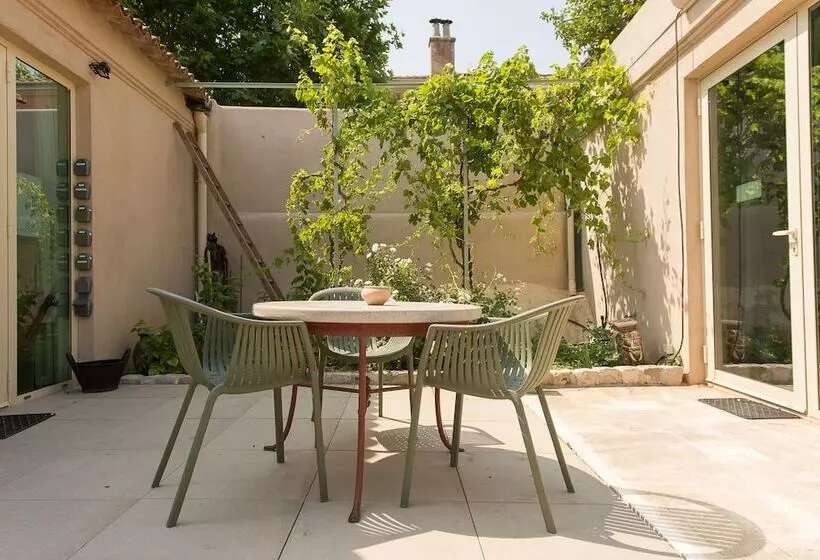 Fotos del hotel Hôtel 96:  5