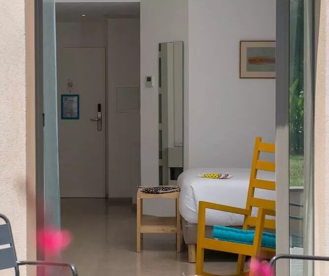 Fotos del hotel Hôtel 96:  4