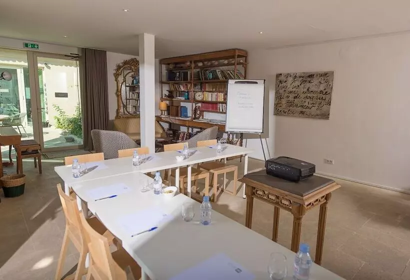 Fotos del hotel Hôtel 96:  2