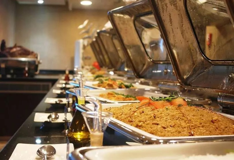 Fotos del hotel Copthorne Hotel Sharjah:  18