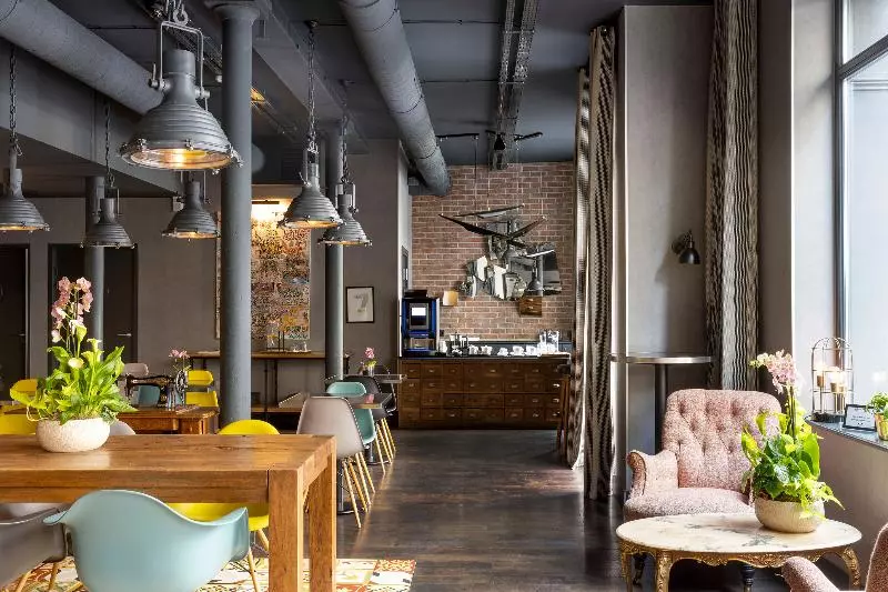 Fotos del hotel Hôtel Fabric:  11