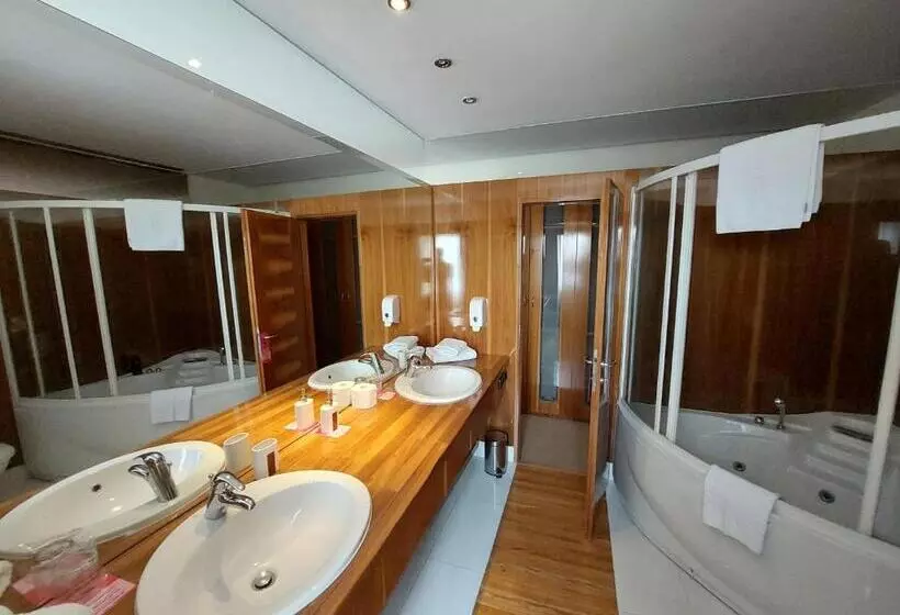 Fotos del hotel Brass:  20