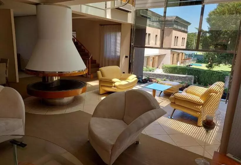 Fotos del hotel Brass:  22