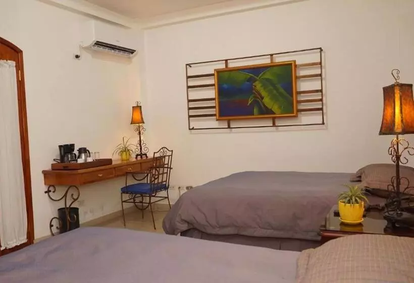 Fotos del hotel Casa Del árbol:  12