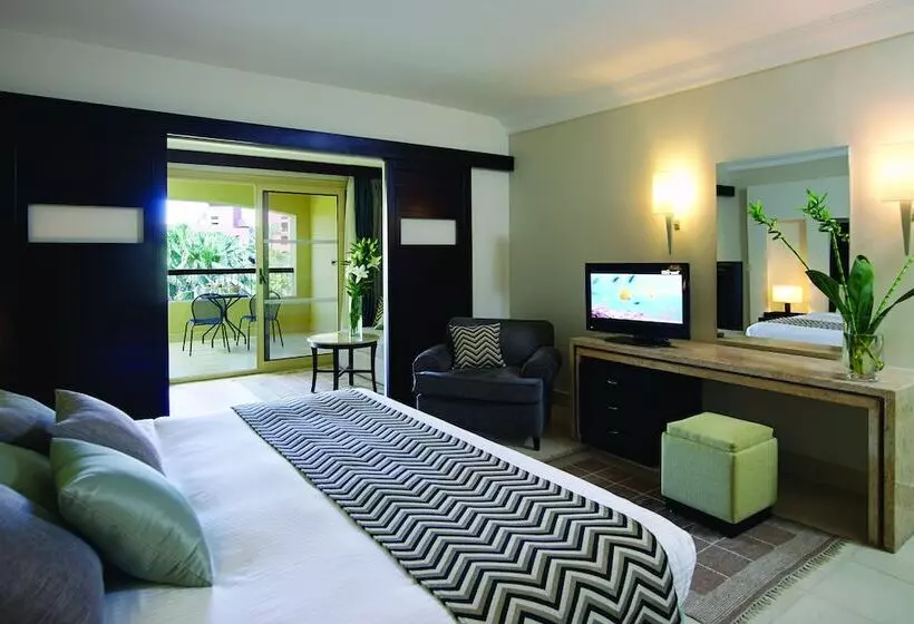 Fotos del hotel Coral Sea Holiday Resort And Aqua Park:  6