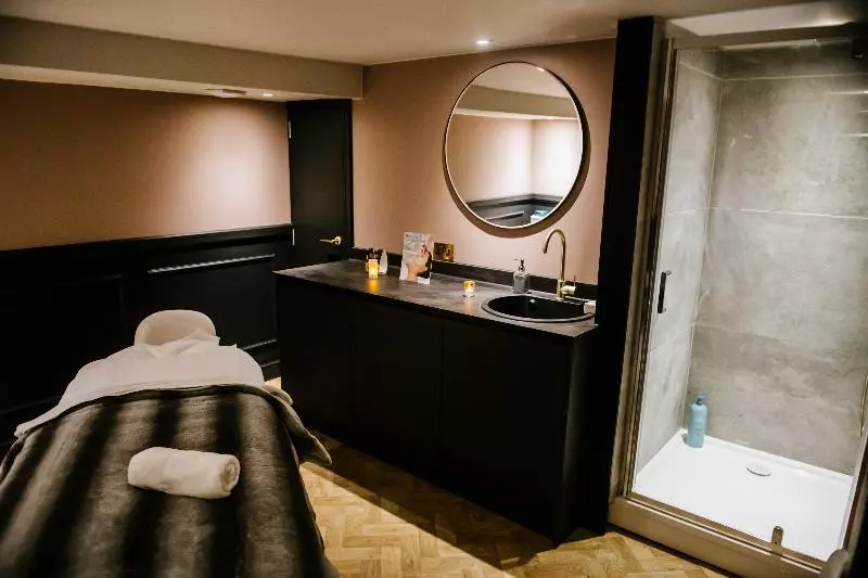 Dorsett Shepherds Bush London