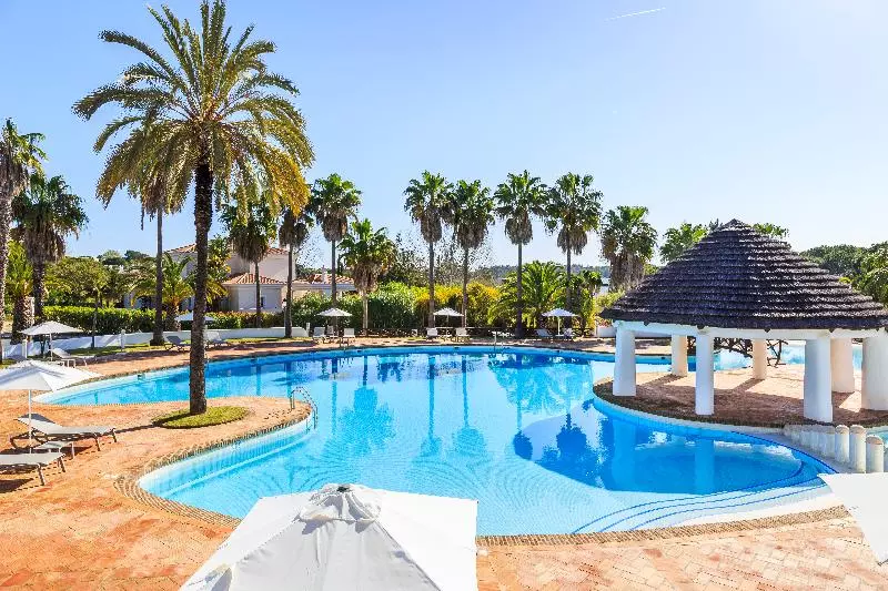 Fotos del hotel Encosta Do Lago:  1